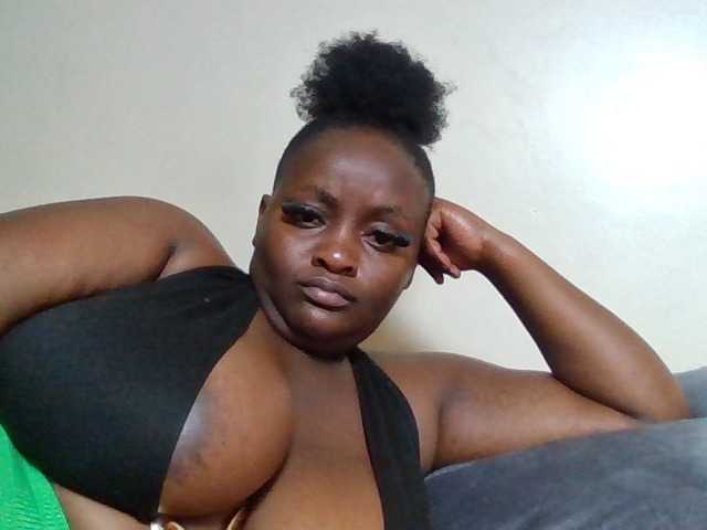 Wildebony1 live cam on BongaCams