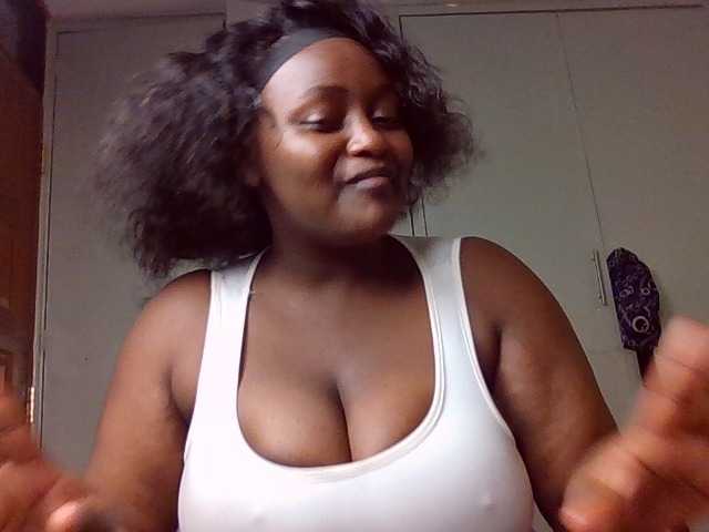 Wildebony1 live cam on BongaCams