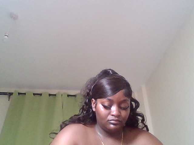 Wildebony1 live cam on BongaCams