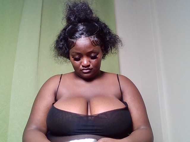 Wildebony1 live cam on BongaCams