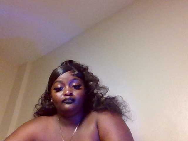 Wildebony1 live cam on BongaCams