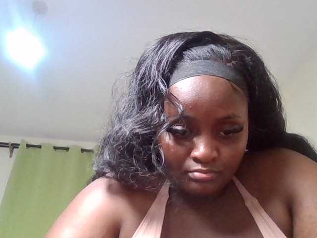 Wildebony1 live cam on BongaCams