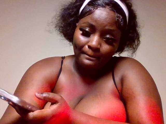 Wildebony1 live cam on BongaCams