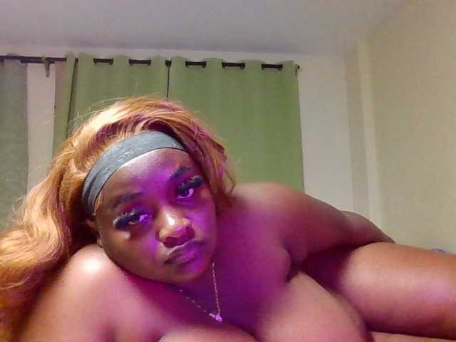 Wildebony1 live cam on BongaCams