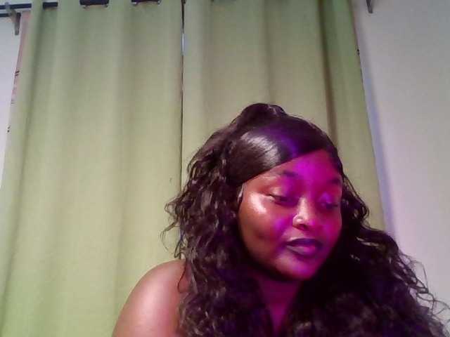 Wildebony1 live cam on BongaCams