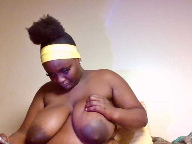 Wildebony1 live cam on BongaCams
