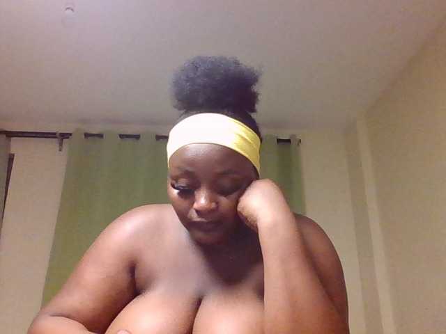 Wildebony1 live cam on BongaCams