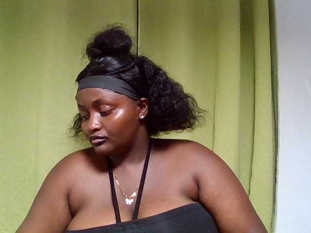Wildebony1 live cam on BongaCams