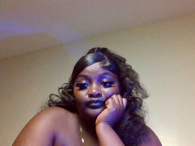 Wildebony1 live cam on BongaCams