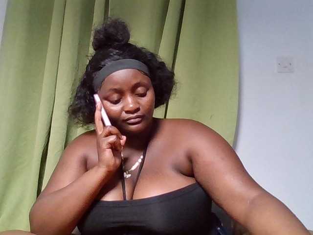 Wildebony1 live cam on BongaCams