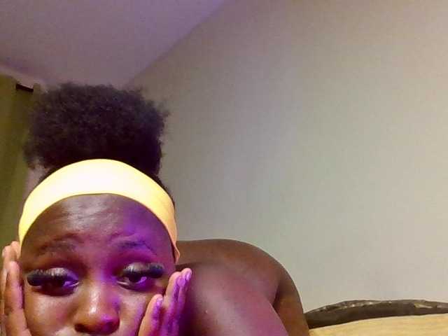 Wildebony1 live cam on BongaCams