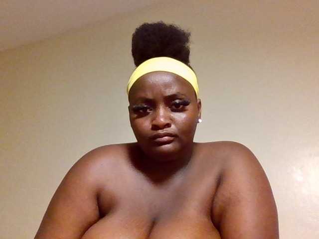 Wildebony1 live cam on BongaCams