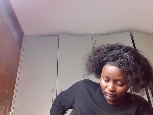 Wildebony1 live cam on BongaCams