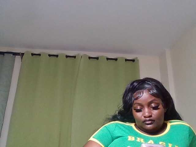 Wildebony1 live cam on BongaCams