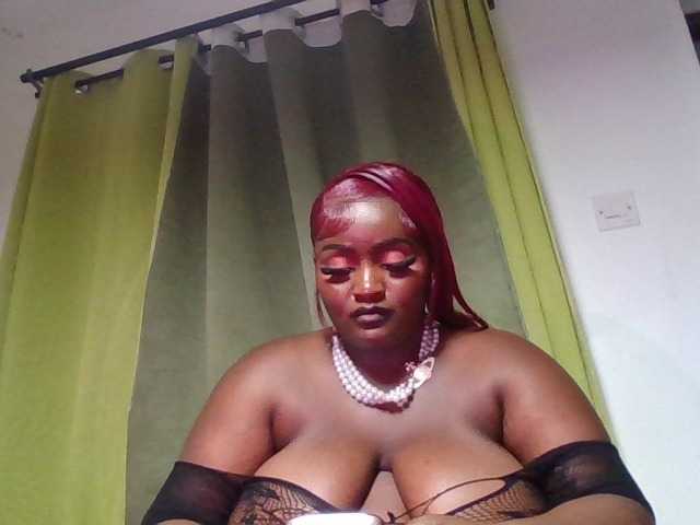 Wildebony1 live cam on BongaCams