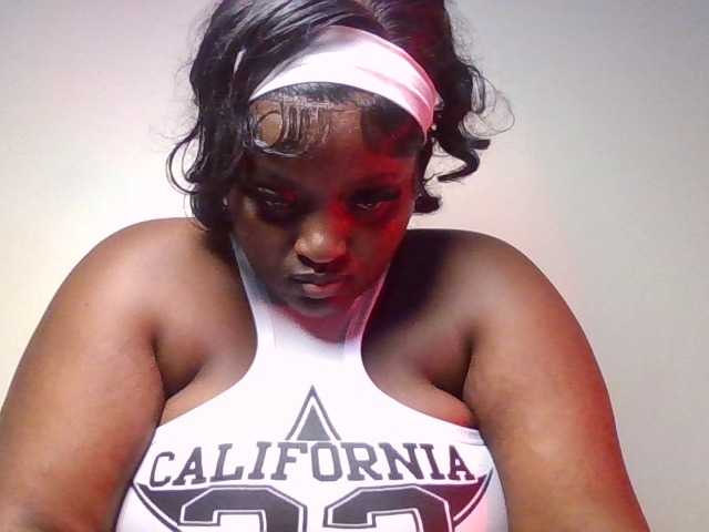 Wildebony1 live cam on BongaCams
