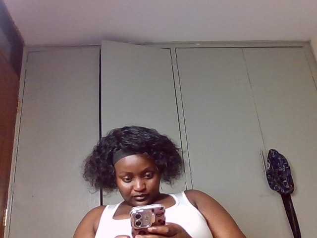 Wildebony1 live cam on BongaCams