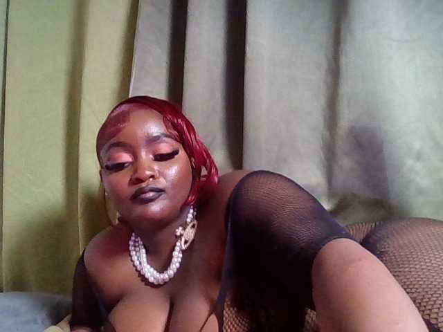 Wildebony1 live cam on BongaCams