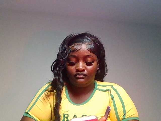 Wildebony1 live cam on BongaCams