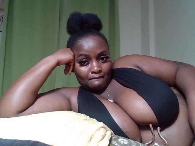 Wildebony1 live cam on BongaCams