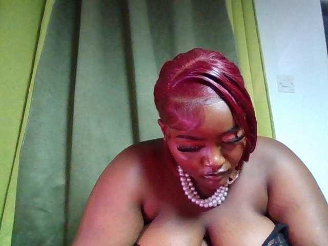 Wildebony1 live cam on BongaCams