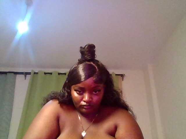 Wildebony1 live cam on BongaCams