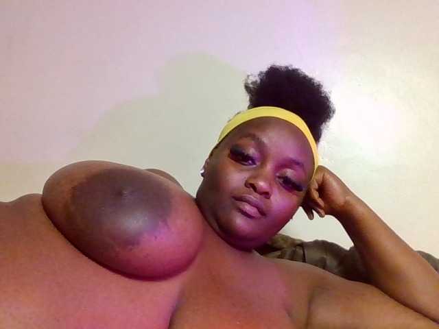 Wildebony1 live cam on BongaCams