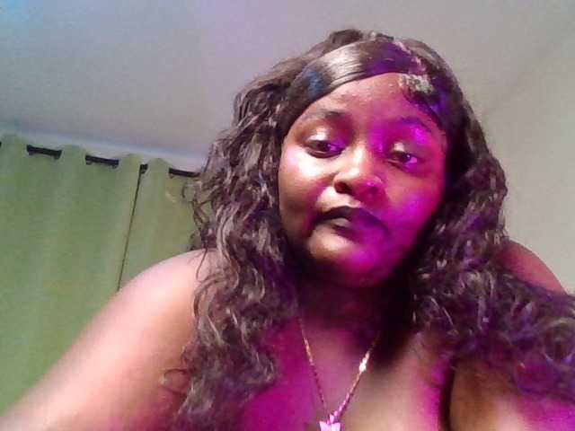 Wildebony1 live cam on BongaCams