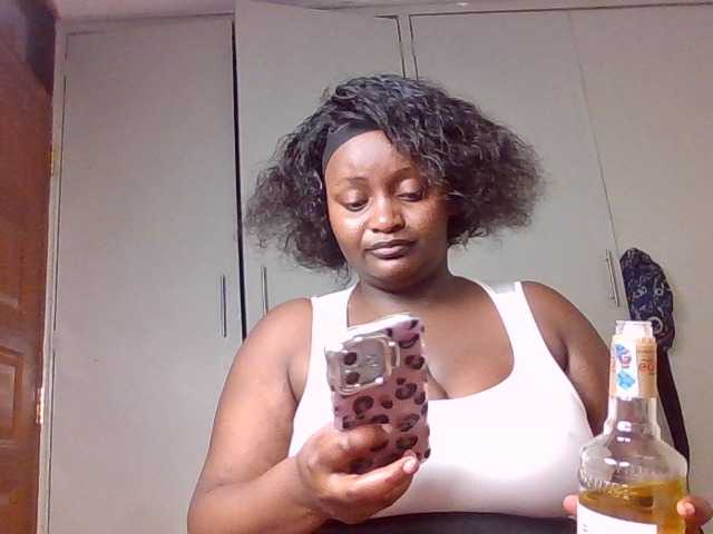 Wildebony1 live cam on BongaCams