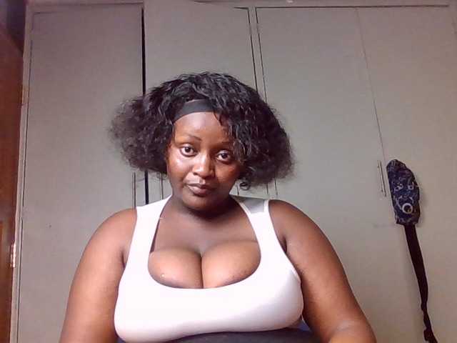 Wildebony1 live cam on BongaCams