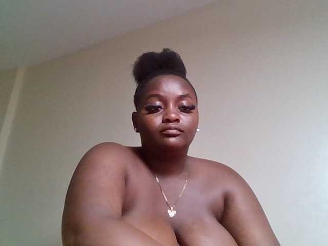 Wildebony1 live cam on BongaCams