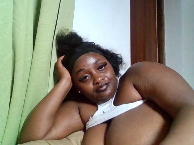 Wildebony1 live cam on BongaCams