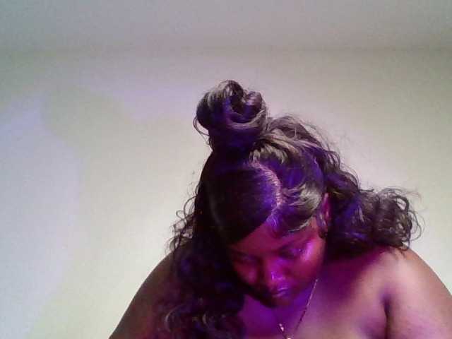 Wildebony1 live cam on BongaCams