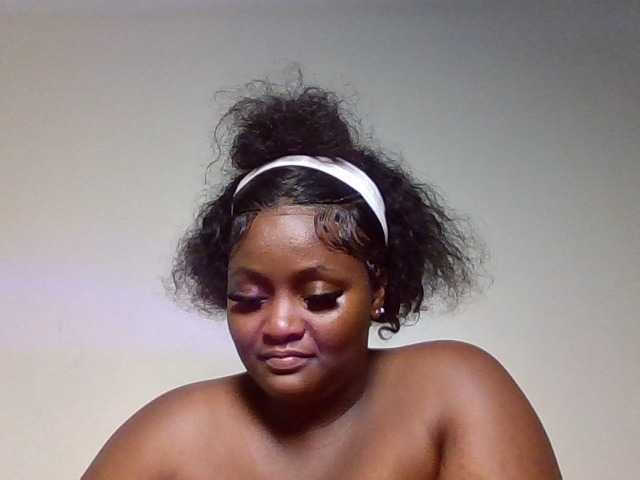 Wildebony1 live cam on BongaCams