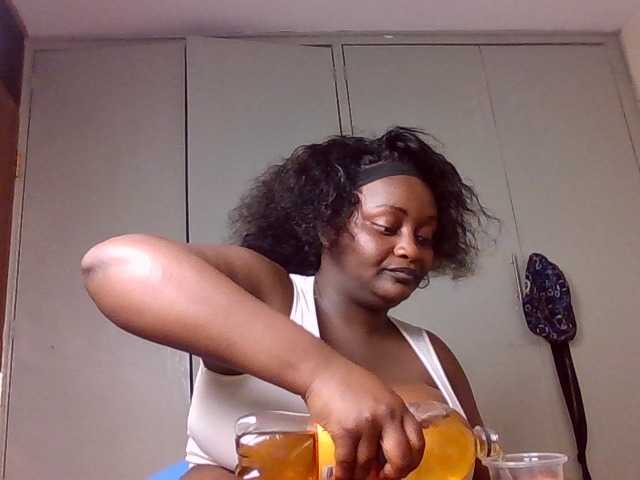Wildebony1 live cam on BongaCams