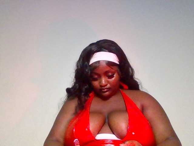 Wildebony1 live cam on BongaCams
