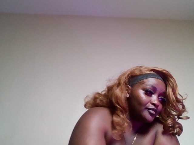 Wildebony1 live cam on BongaCams