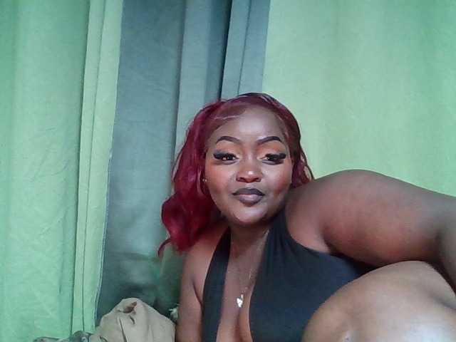 Wildebony1 live cam on BongaCams
