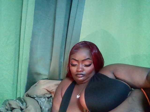 Wildebony1 live cam on BongaCams
