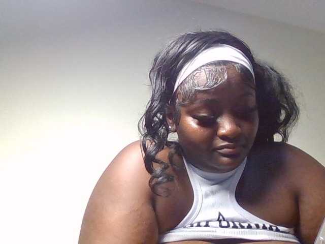 Wildebony1 live cam on BongaCams