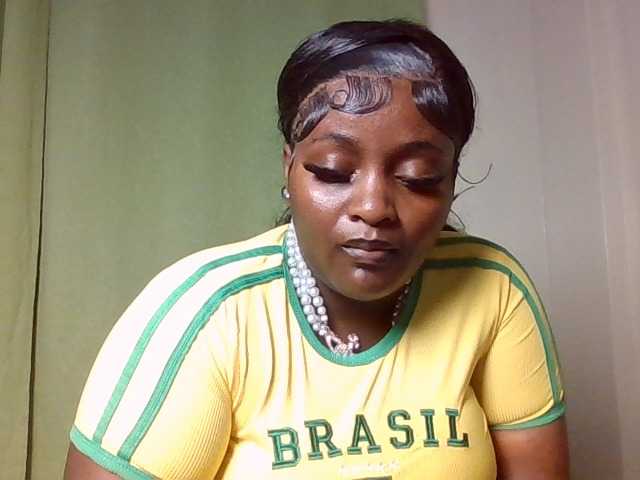 Wildebony1 live cam on BongaCams