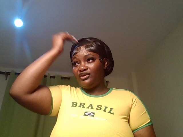 Wildebony1 live cam on BongaCams