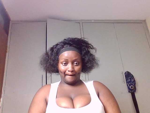 Wildebony1 live cam on BongaCams