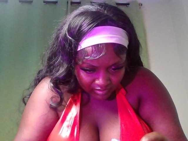 Wildebony1 live cam on BongaCams