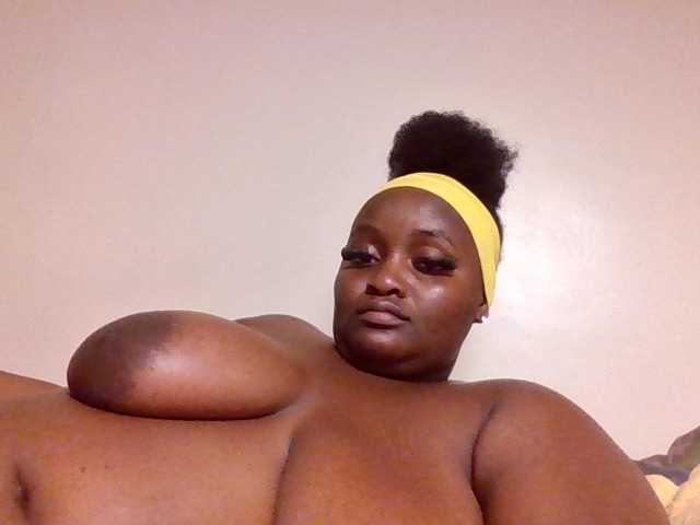 Wildebony1 live cam on BongaCams