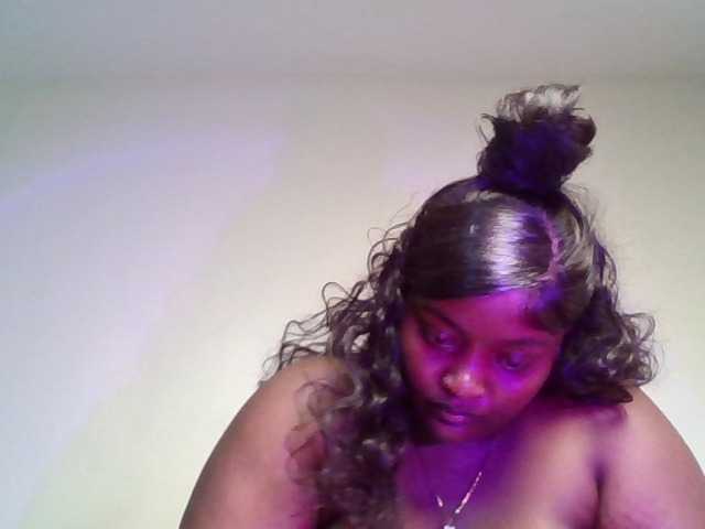 Wildebony1 live cam on BongaCams