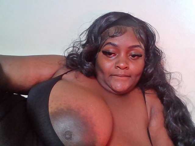 Wildebony1 live cam on BongaCams