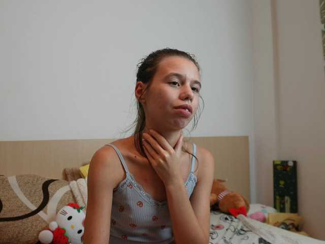 EmmaPetite