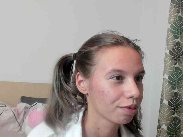 EmmaPetite