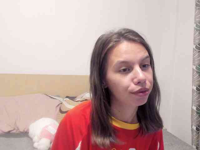 EmmaPetite webcam